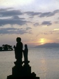 松江地蔵と夕日